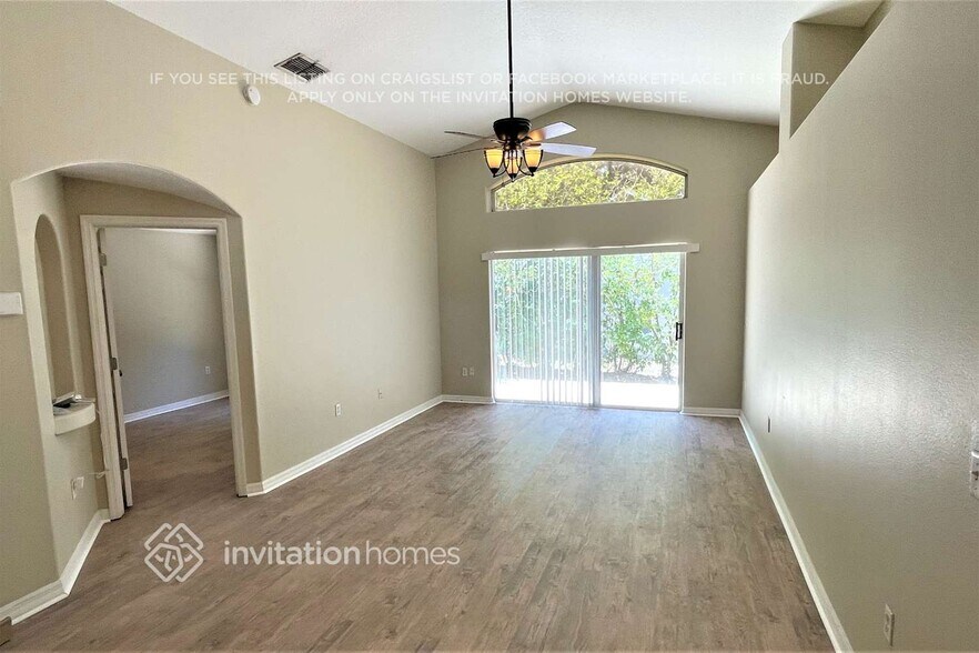 Building Photo - 1434 Villa Hill Ct