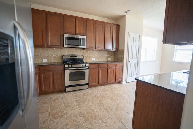 Building Photo - 21719 Tinsley Trails