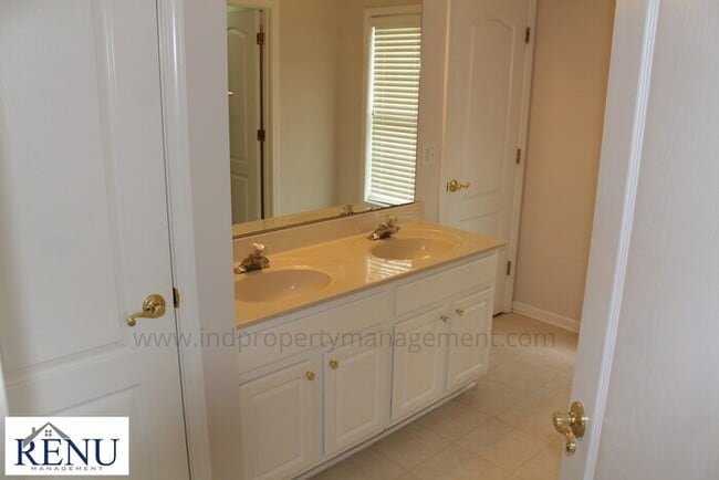 Building Photo - Lakes at Hazel Dell 4 Bedroom