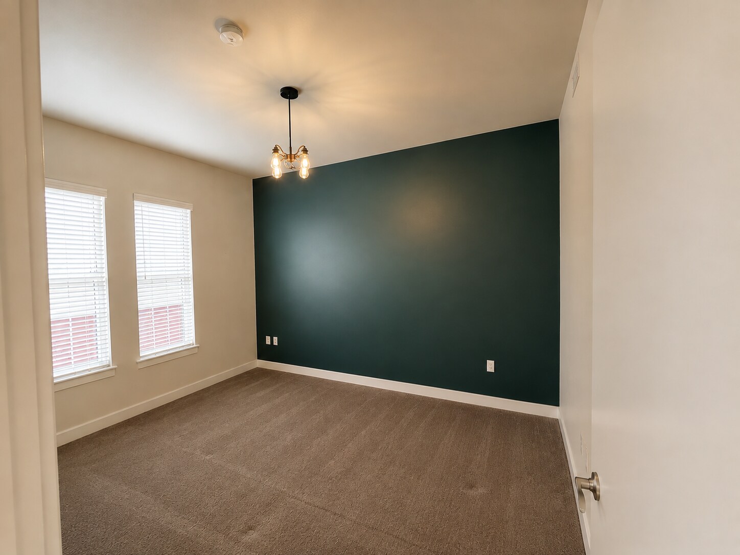 Building Photo - 410 Acoma St