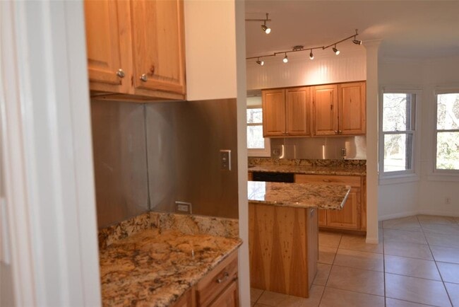Building Photo - 3612 Serena Woods Ct