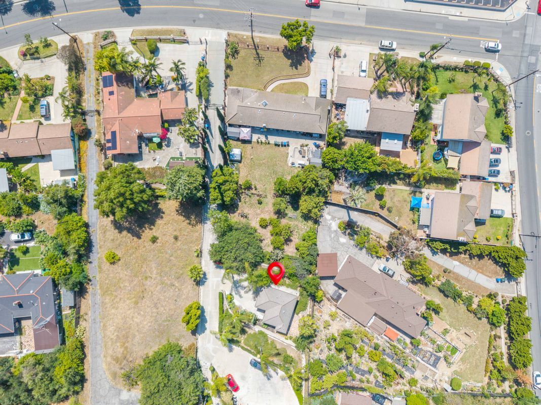 Building Photo - 1712 Pass and Covina Rd