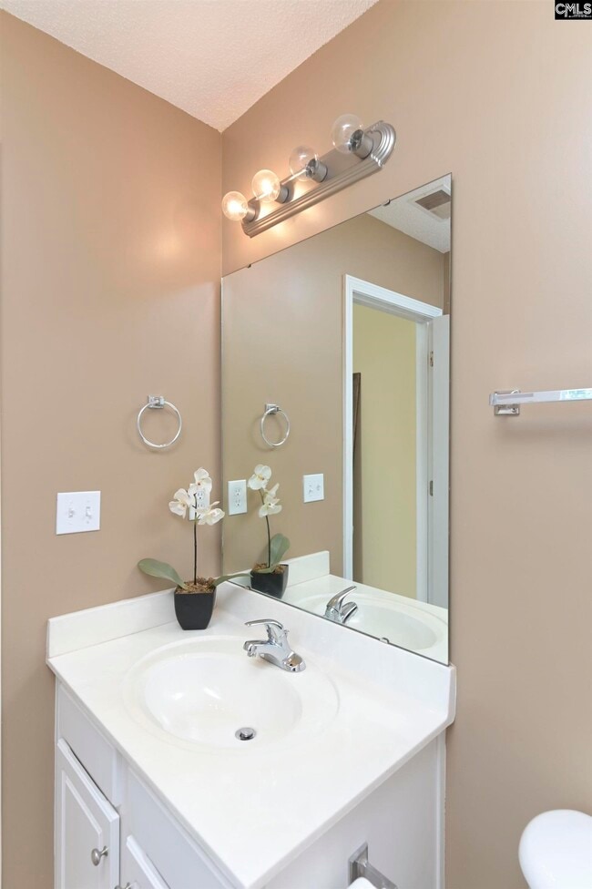 Building Photo - 106 Tuscany Ct
