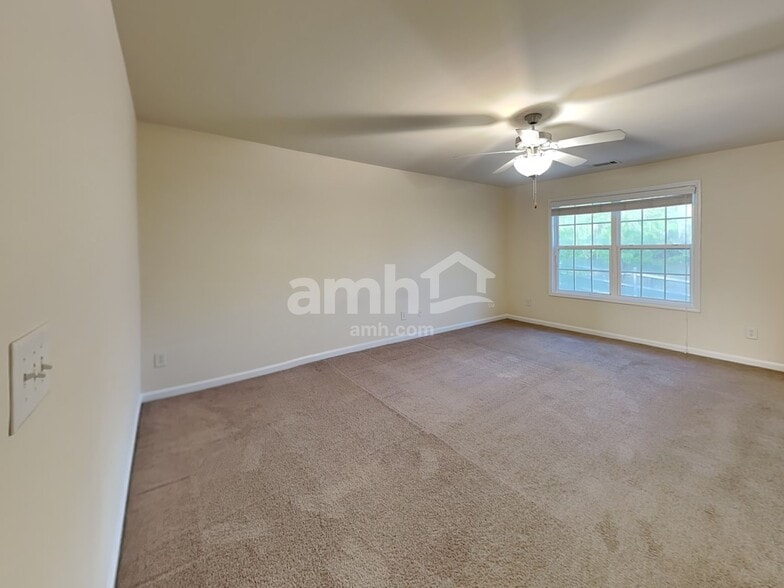 Building Photo - 3198 Cedar Glade Ln