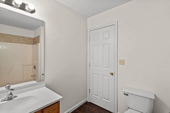 Building Photo - 4410-4412 Cheryl Ct.