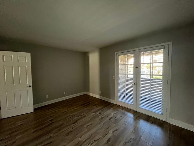 Building Photo - 1312 Bass Dr