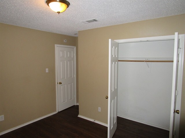 Building Photo - 7107 Grey Dawn Ln