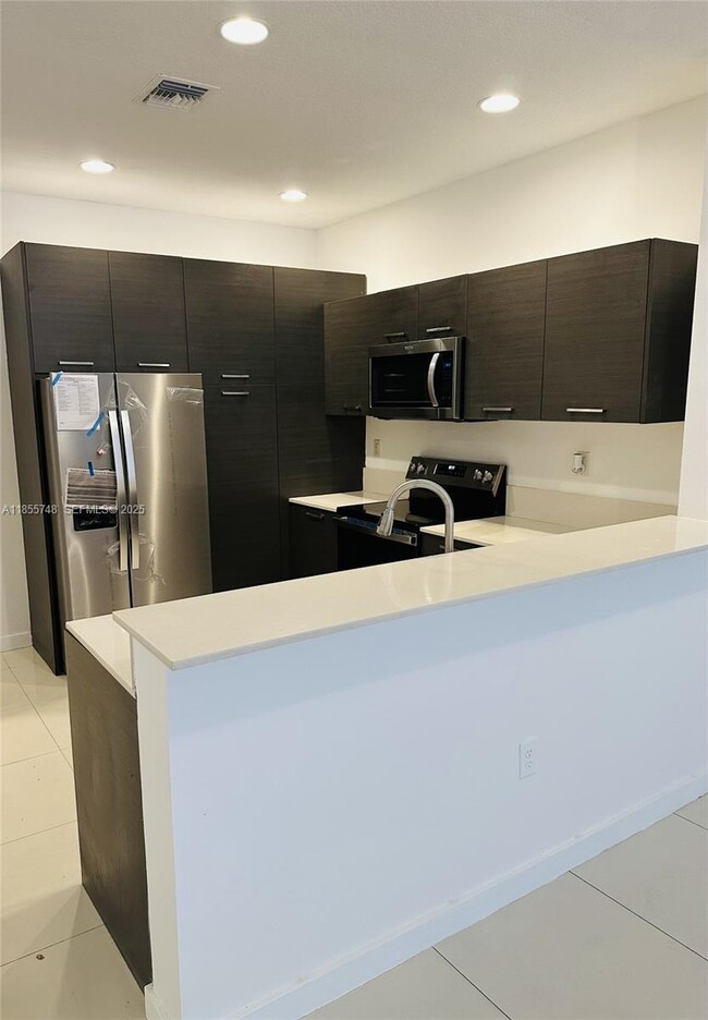 Building Photo - 3442 NW 13th St