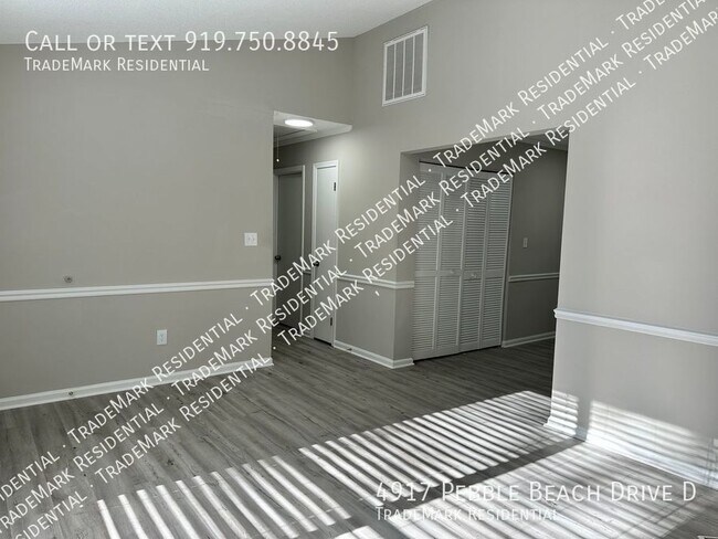 Building Photo - 4917 Pebble Beach Dr