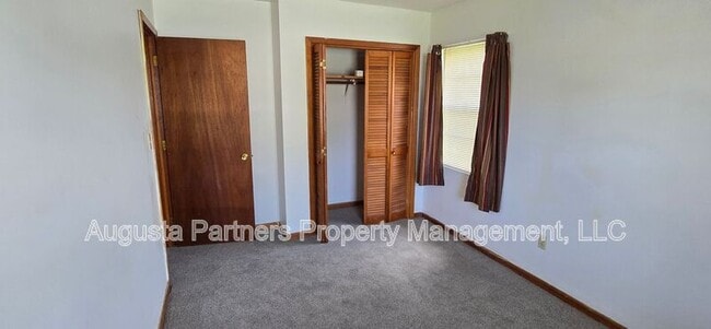 Building Photo - 2522 Georgetown Dr