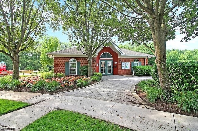 Building Photo - 4006 Riddle Ct