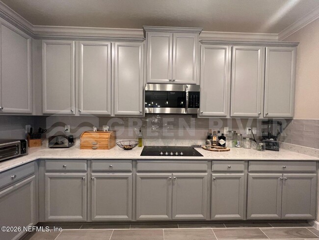 Building Photo - 7592 Rock Brook Dr