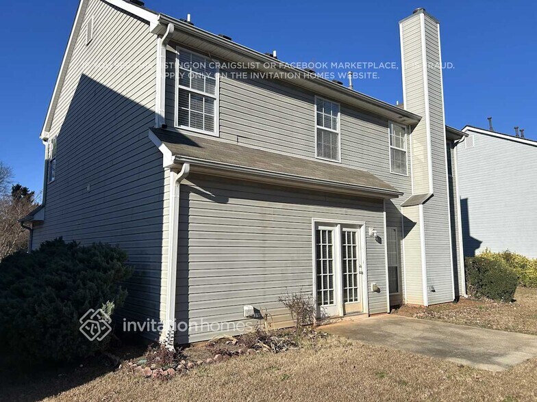 Building Photo - 720 Clairidge Ln SW