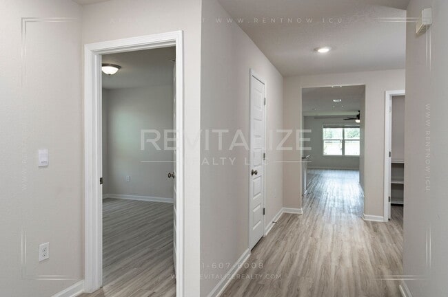 Building Photo - 22360 Aleutian Ave