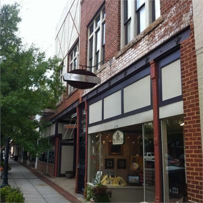 Primary Photo - 121 N Broad St