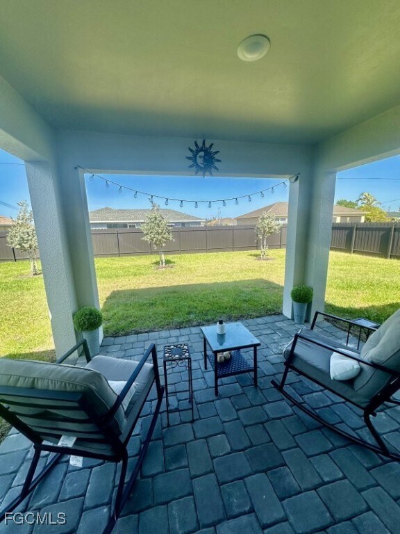 Building Photo - 1614 NE 2nd Pl