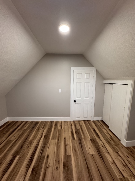 Building Photo - 348 Logan St