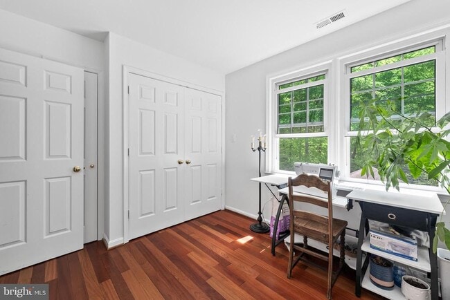 Building Photo - 7362 Clifton Rd