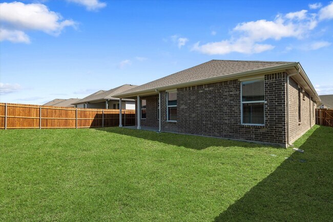 Building Photo - 1704 Woodpecker St