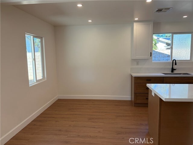 Building Photo - 7101 Fallbrook Ave