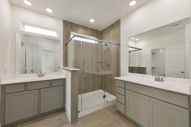 Building Photo - 1446 Shaded Rock Dr