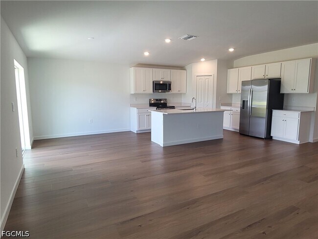 Building Photo - 17329 Cantu Ct