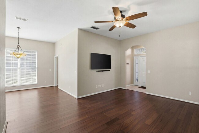 Building Photo - Chickasaw Way in Haile Plantation