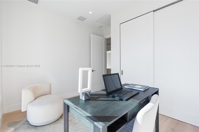 Building Photo - 9132 Dickens Ave