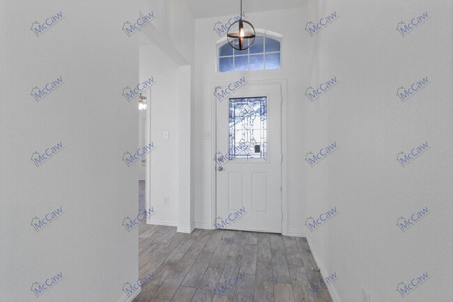 Building Photo - 405 Mustang Trail