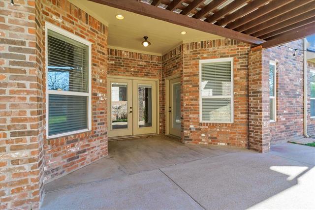 Building Photo - 3300 Fountain Way