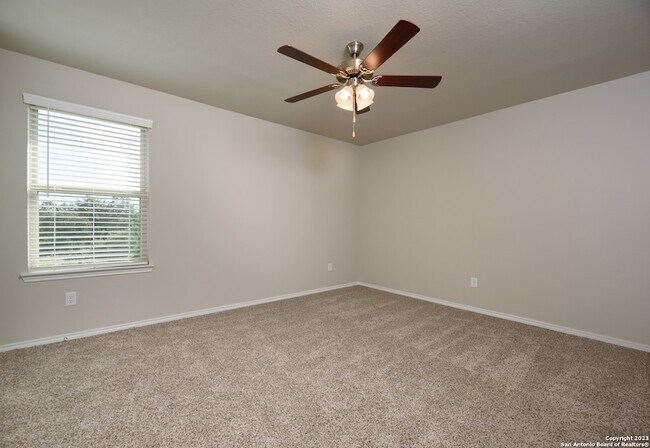 Building Photo - 1609 Ranch House