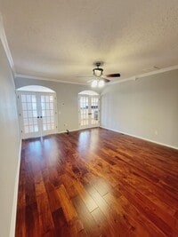 Building Photo - Bent Tree Subdivision - 4 BR - 2 Living Ar...