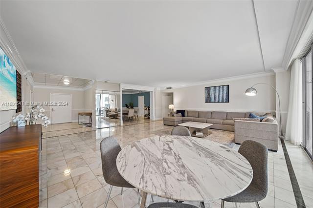Building Photo - 10155 Collins Ave