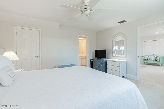 Building Photo - 3135 Fort Charles Dr