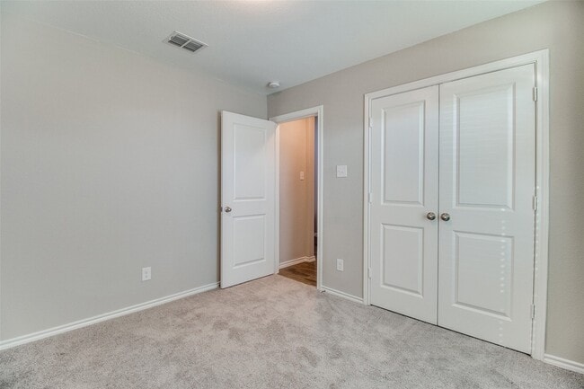 Building Photo - 11441 Silver Queen Dr