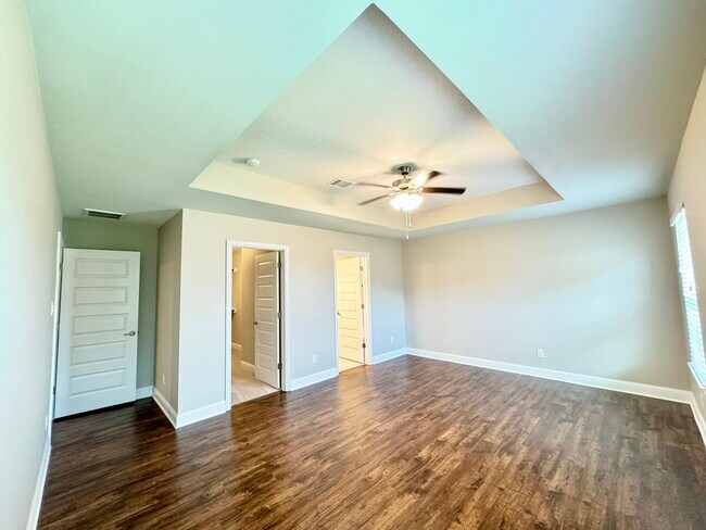 Building Photo - 4010 Southall Pl