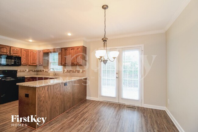 Building Photo - 5225 Bridge Pointe Dr