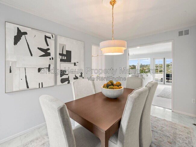 Building Photo - 7753 Via Capri