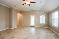 Building Photo - 18914 Sorrento Pt Dr