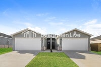 Building Photo - 6603 NW Kathleen St