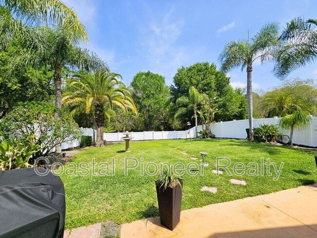 Building Photo - 4521 Gulfwinds Dr