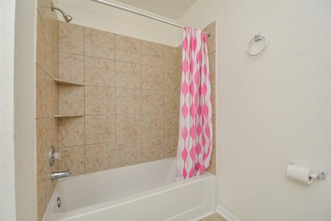 Building Photo - 19441 Archer Glen Dr