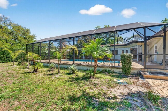 Building Photo - 2111 Paddock Cir