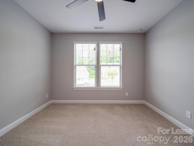 Building Photo - 14021 Goldenrod Trace Rd