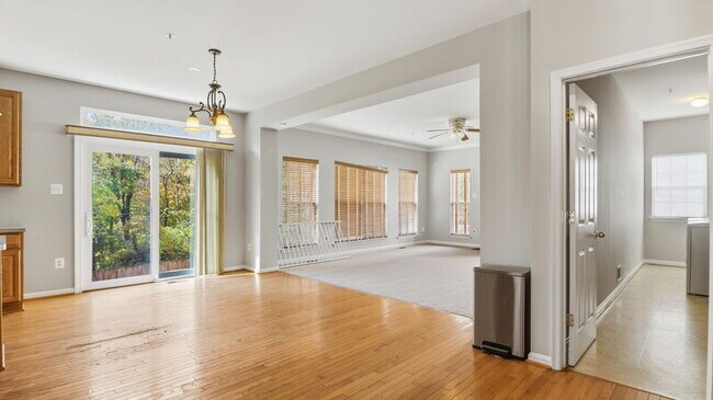 Building Photo - 12607 Piscataway Landing Dr