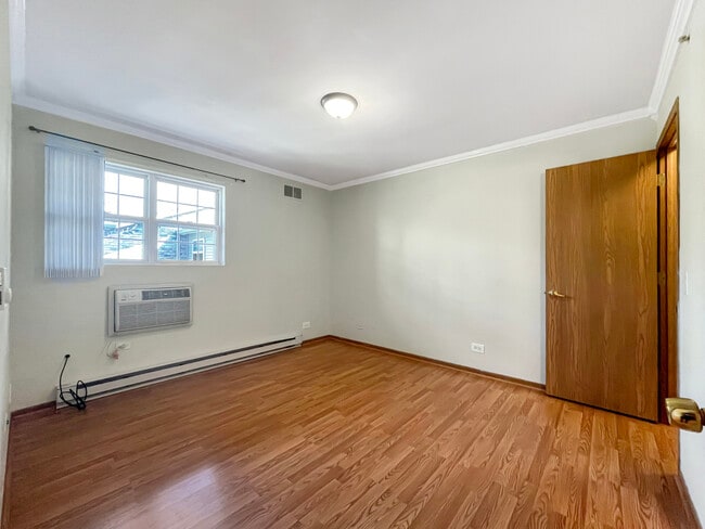 Building Photo - 1524 W Sand Bar Ct