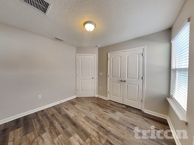 Building Photo - 3266 Hidden Meadows Ct