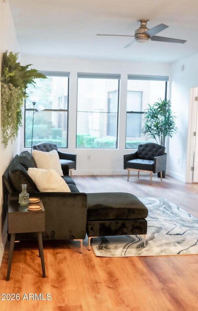 Building Photo - 6900 E Princess Dr