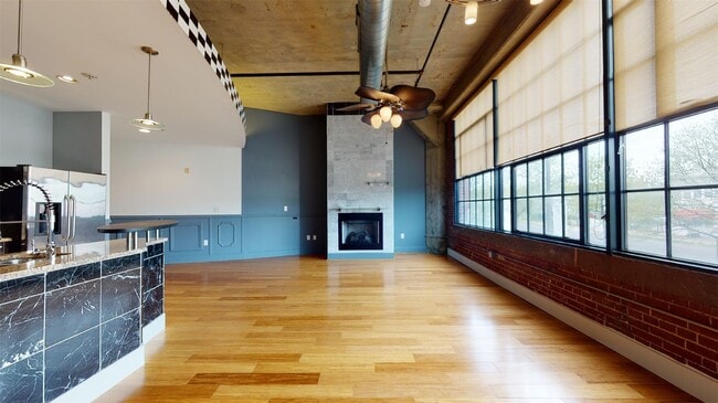 Building Photo - 4100 Forest Park Ave