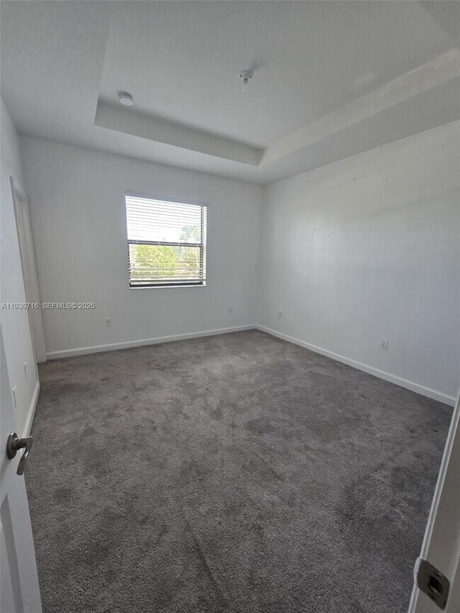 Building Photo - 24839 SW 113th Pl